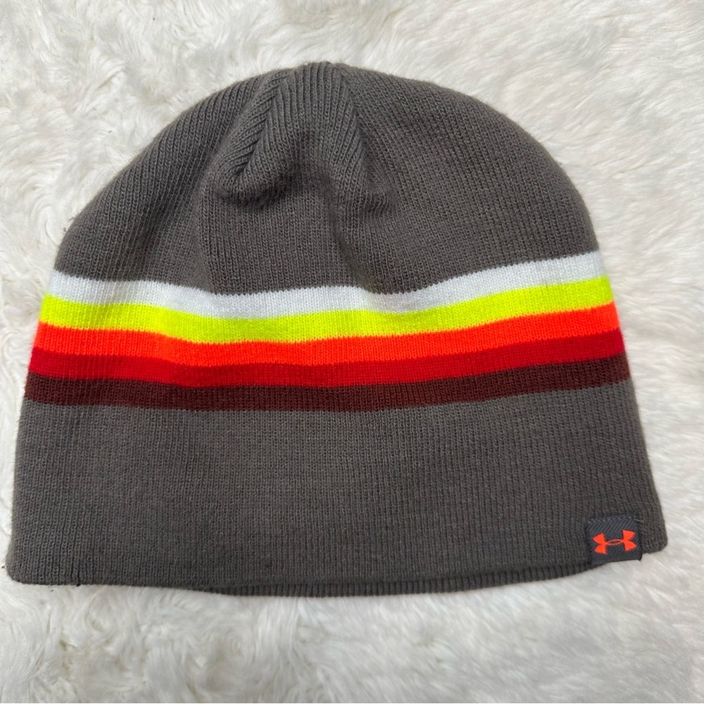 Under Armour Hat Grey / Stripes Size 5-8 Years